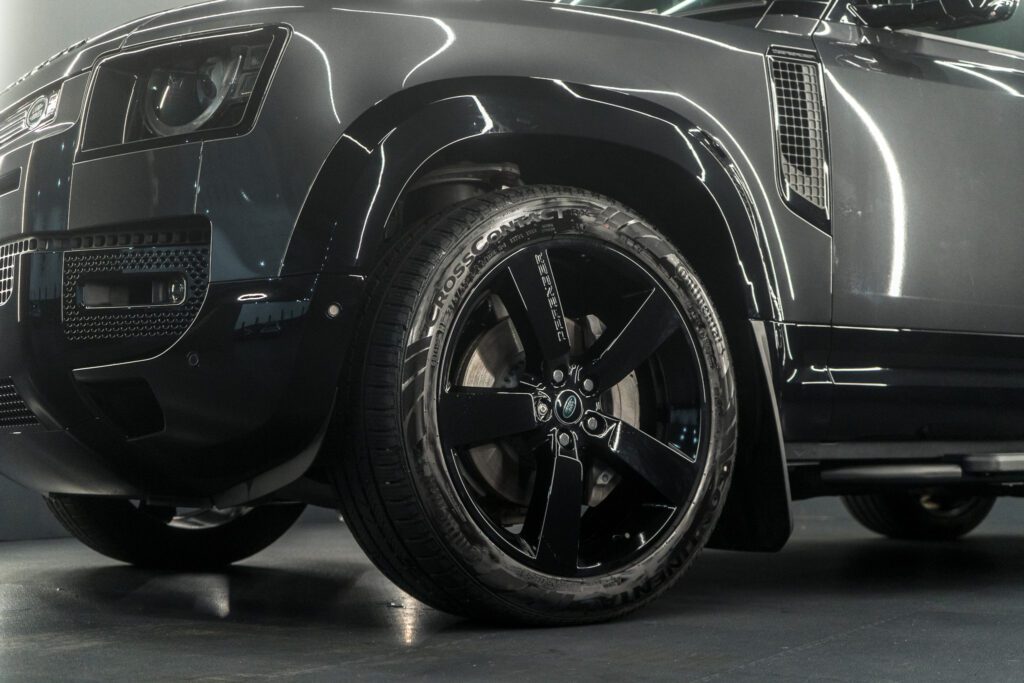 Assetti Gloss Black Wide Wheel Arch Kit for Land Rover Defender 90 2020+ L663